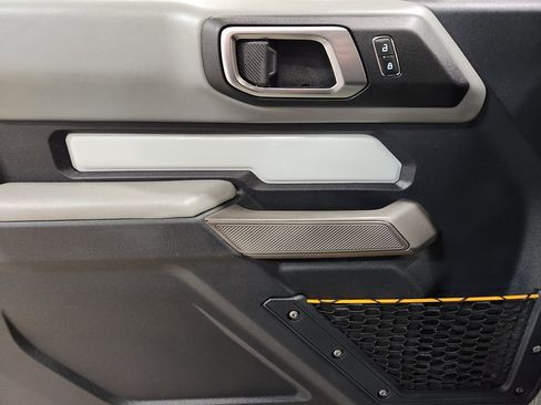 Used 2022 Ford Bronco Badlands w/ Sasquatch Package image 44