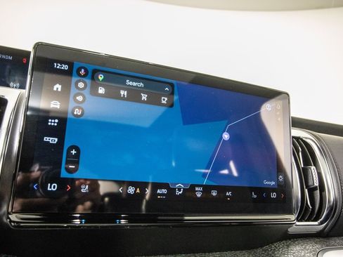 Used 2025 Ford Expedition Tremor image 23