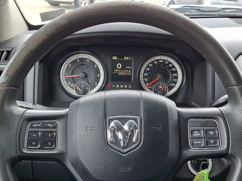 Used 2018 RAM 2500 Tradesman w/ Chrome Appearance Group image 25