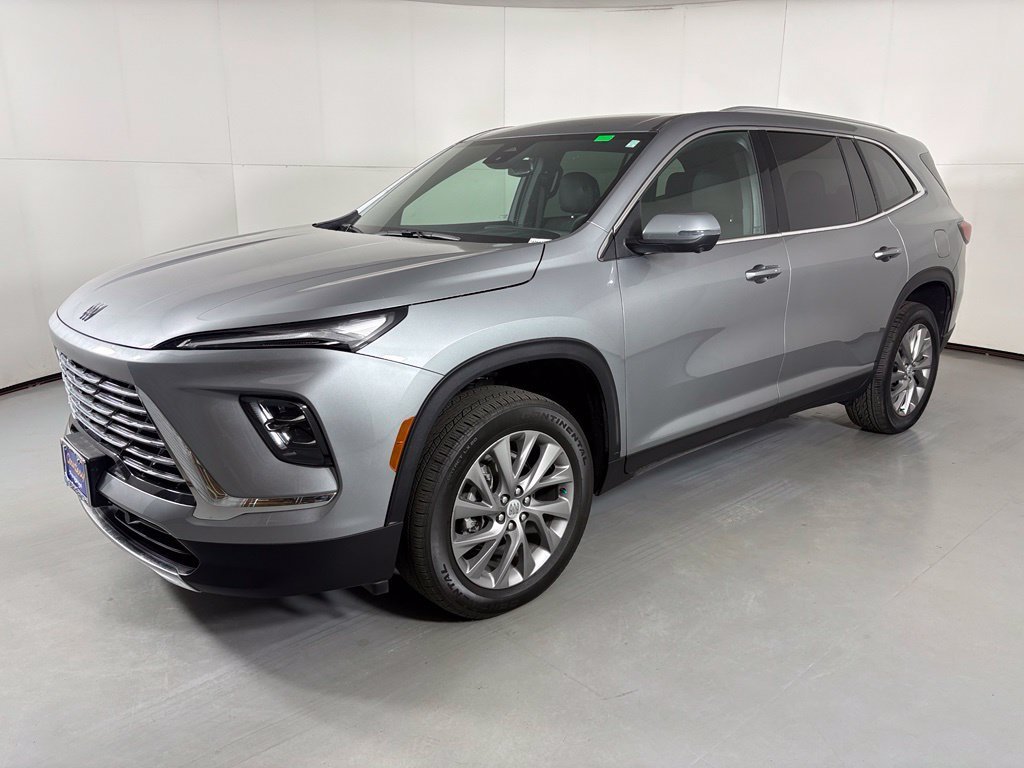 Used 2026 Buick Enclave Preferred FWD image 4