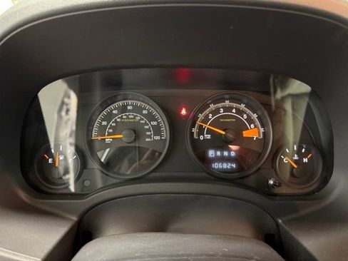 Used 2017 Jeep Patriot Latitude FWD image 13