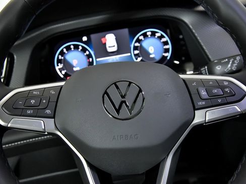 New 2026 Volkswagen Atlas Cross Sport SEL Premium R-Line AWD/4WD image 12