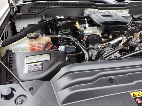 Used 2015 Chevrolet Silverado 2500 LTZ image 37