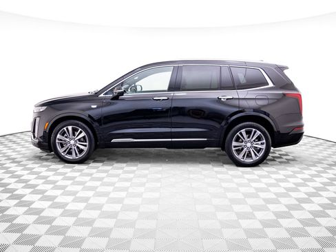Certified 2025 Cadillac XT6 Premium Luxury w/ Platinum Package AWD/4WD image 2