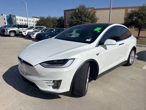 Used 2017 Tesla Model X 100D image 6