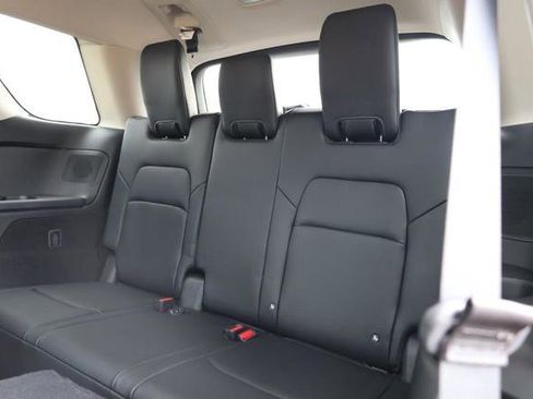 New 2026 Nissan Pathfinder Platinum image 30