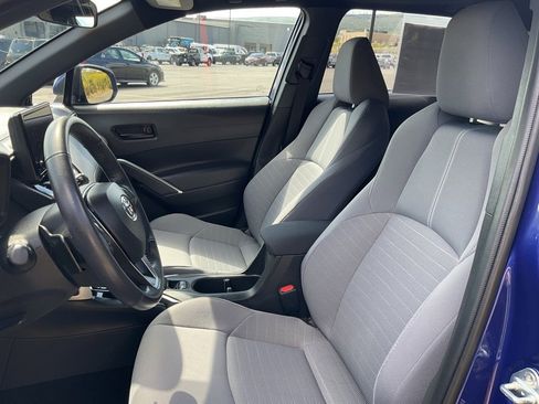 Used 2023 Toyota Corolla Cross SE image 22