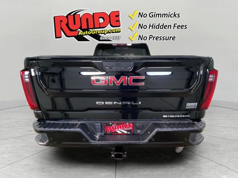 Used 2024 GMC Sierra 2500 Denali w/ Denali Reserve Package image 4