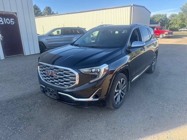 Used 2018 GMC Terrain Denali w/ Advanced Safety Package AWD/4WD image 5
