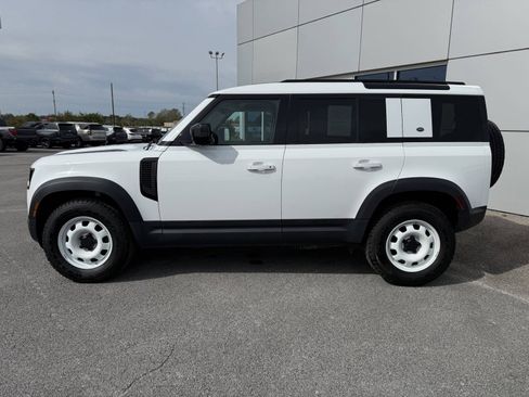 Used 2020 Land Rover Defender 110 image 9