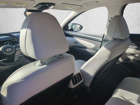 Certified 2023 Hyundai Tucson SEL w/ Convenience Package image 18
