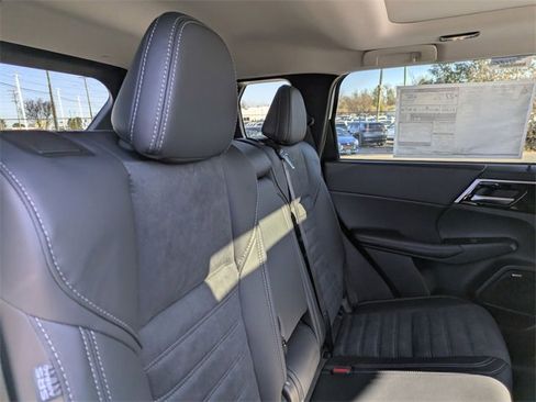 New 2026 Mitsubishi Outlander Trail Edition image 31