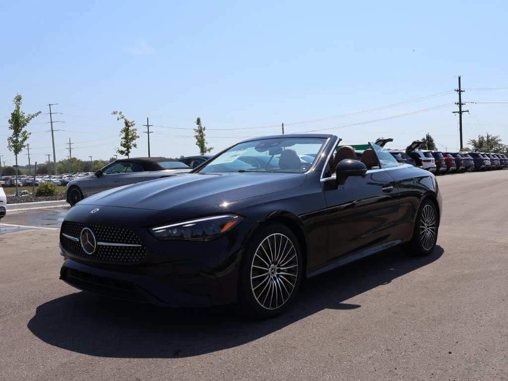 New 2027 Mercedes-Benz CLE 450 4MATIC Cabriolet image 3
