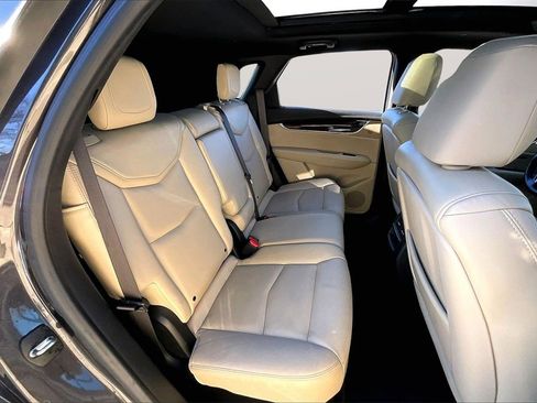 Used 2017 Cadillac XT5 Premium Luxury w/ Driver Assist Package image 25