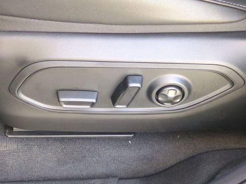 New 2025 Jeep Grand Cherokee L Altitude image 23