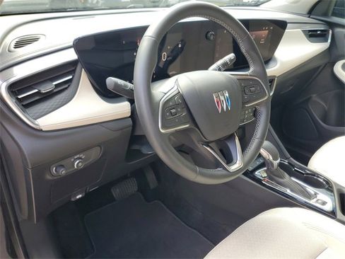 Certified 2024 Buick Encore GX Preferred image 17