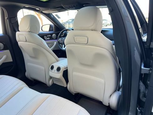 Used 2019 Mercedes-Benz E 300 image 54