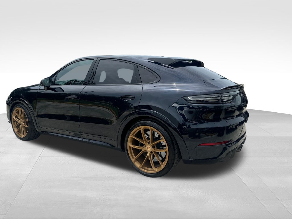 Used 2022 Porsche Cayenne Turbo GT AWD/4WD image 5