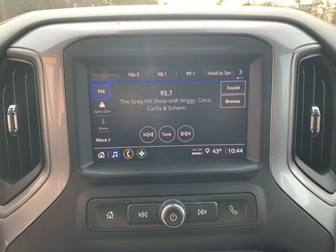 Used 2023 Chevrolet Silverado 1500 Custom image 23