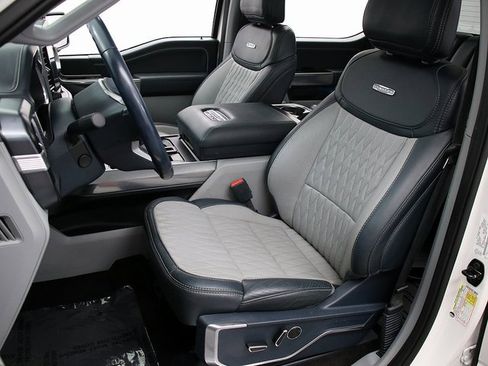 Used 2021 Ford F150 Limited image 9