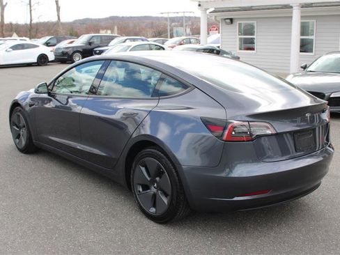 Used 2023 Tesla Model 3 Standard Range image 6