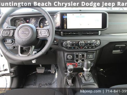 Used 2025 Jeep Wrangler Unlimited Rubicon 4xe w/ Safety Group image 13