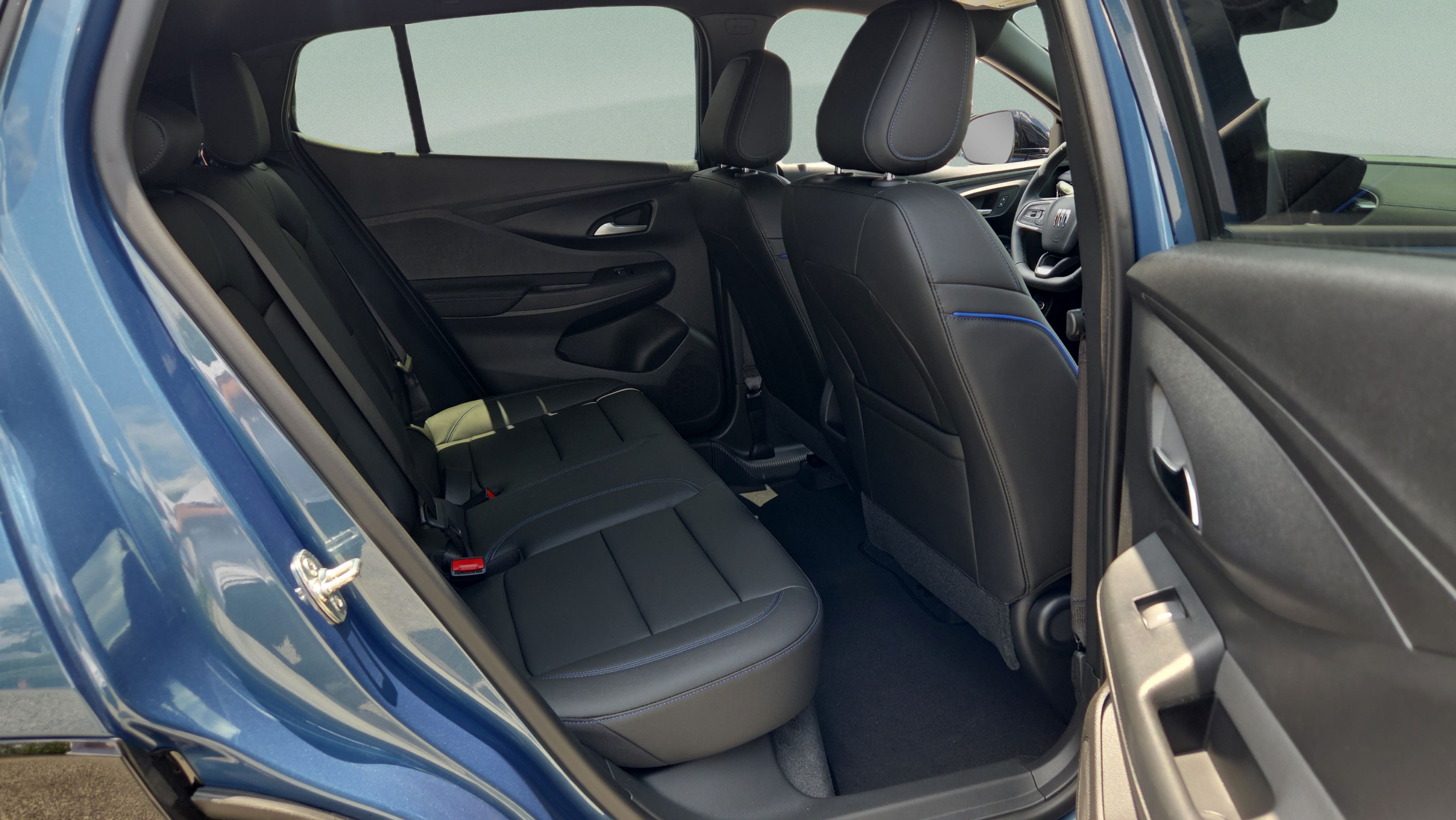 New 2026 Buick Envista Sport Touring w/ Convenience I Package FWD image 17