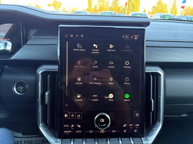 Used 2024 GMC Acadia Elevation w/ Luxury Package AWD/4WD image 28