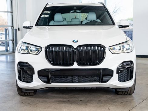 Used 2023 BMW X5 sDrive40i w/ Executive Package image 3