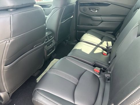 New 2024 Honda Pilot EX-L image 5