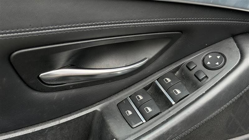 Used 2016 BMW 550i xDrive Sedan AWD/4WD image 22