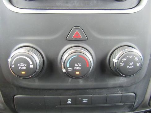 Used 2022 RAM 1500 Tradesman w/ Power & Remote Entry Group image 30