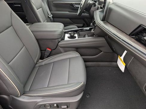 New 2026 Chevrolet Tahoe Premier RWD image 12