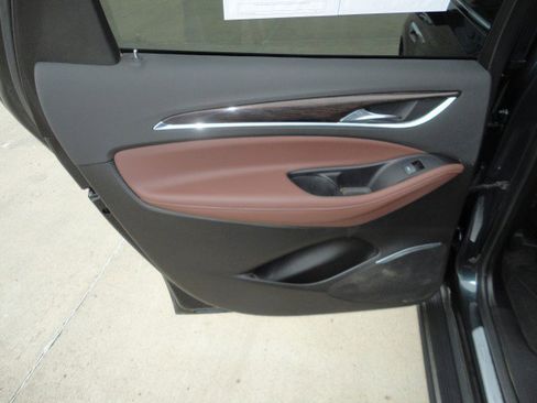 Used 2018 Buick Enclave Avenir w/ Avenir Technology Package image 10