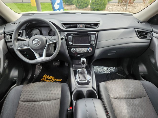 Used 2019 Nissan Rogue SV AWD/4WD image 9
