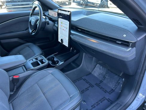 Used 2025 Ford Mustang Mach-E GT image 16