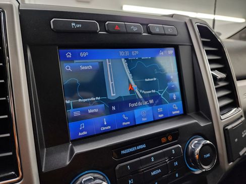 Used 2021 Ford F350 Lariat w/ Lariat Ultimate Package image 11