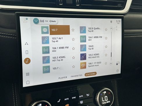 Used 2026 Jaguar F-PACE R-Dynamic S image 23