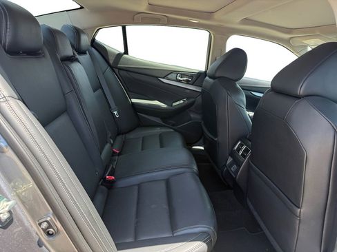 Used 2018 Nissan Maxima 3.5 SL FWD image 17