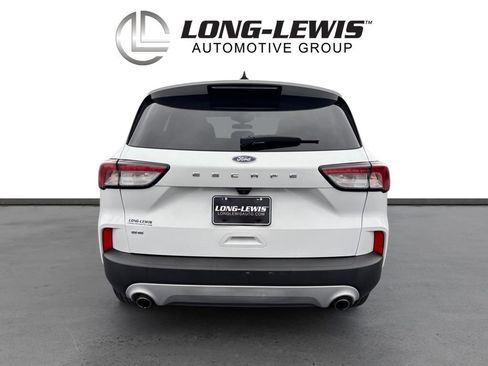 Used 2022 Ford Escape SE image 5