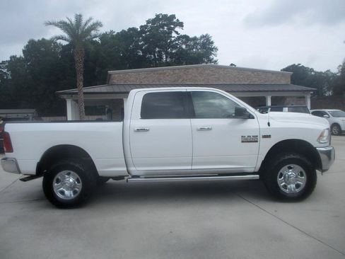 Used 2017 RAM 2500 SLT AWD/4WD image 19