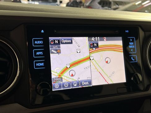 Used 2016 Toyota Tacoma TRD Sport w/ Towing Package image 20