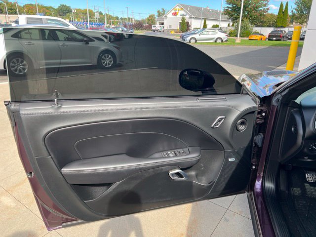 Used 2022 Dodge Challenger R/T Scat Pack w/ Dynamics Package RWD image 30