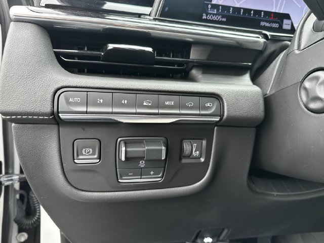 Used 2022 Cadillac Escalade Sport w/ Touring Package AWD/4WD image 29