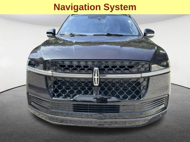 Used 2025 Lincoln Navigator L Black Label AWD/4WD image 4