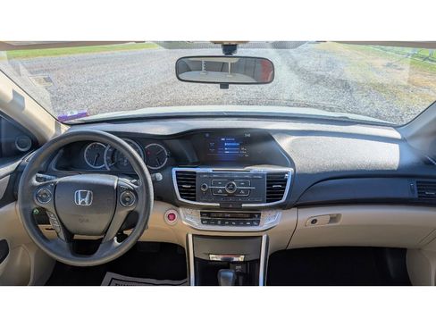 Used 2015 Honda Accord EX image 26