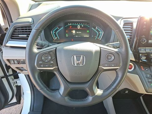 Used 2023 Honda Odyssey EX-L image 19