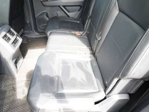 Used 2022 Volkswagen Atlas SE image 17