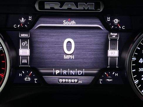 Used 2022 RAM 2500 Big Horn w/ Level C Equiment Group AWD/4WD image 19