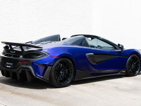 Used 2020 McLaren 600LT Spider RWD image 4